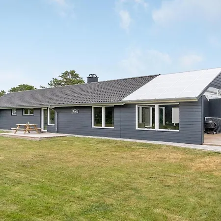 Kiwi Holiday home Blavand